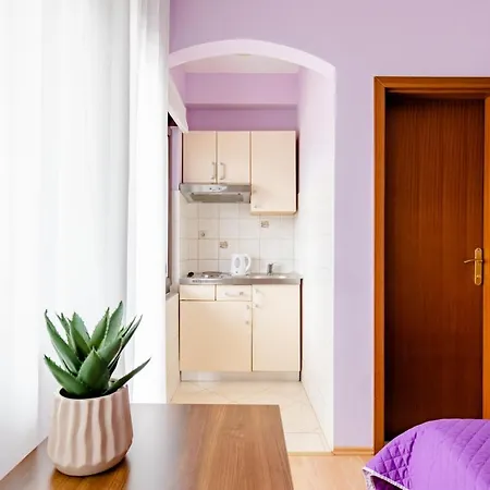 Apartments Mara Kastela Exterior photo