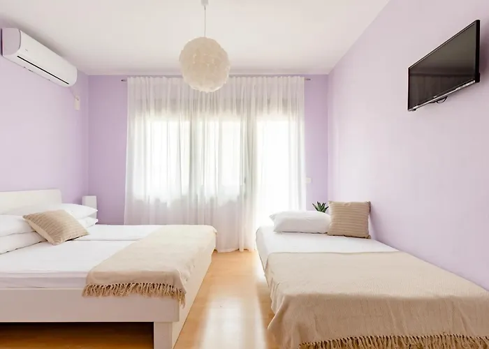 Apartments Mara