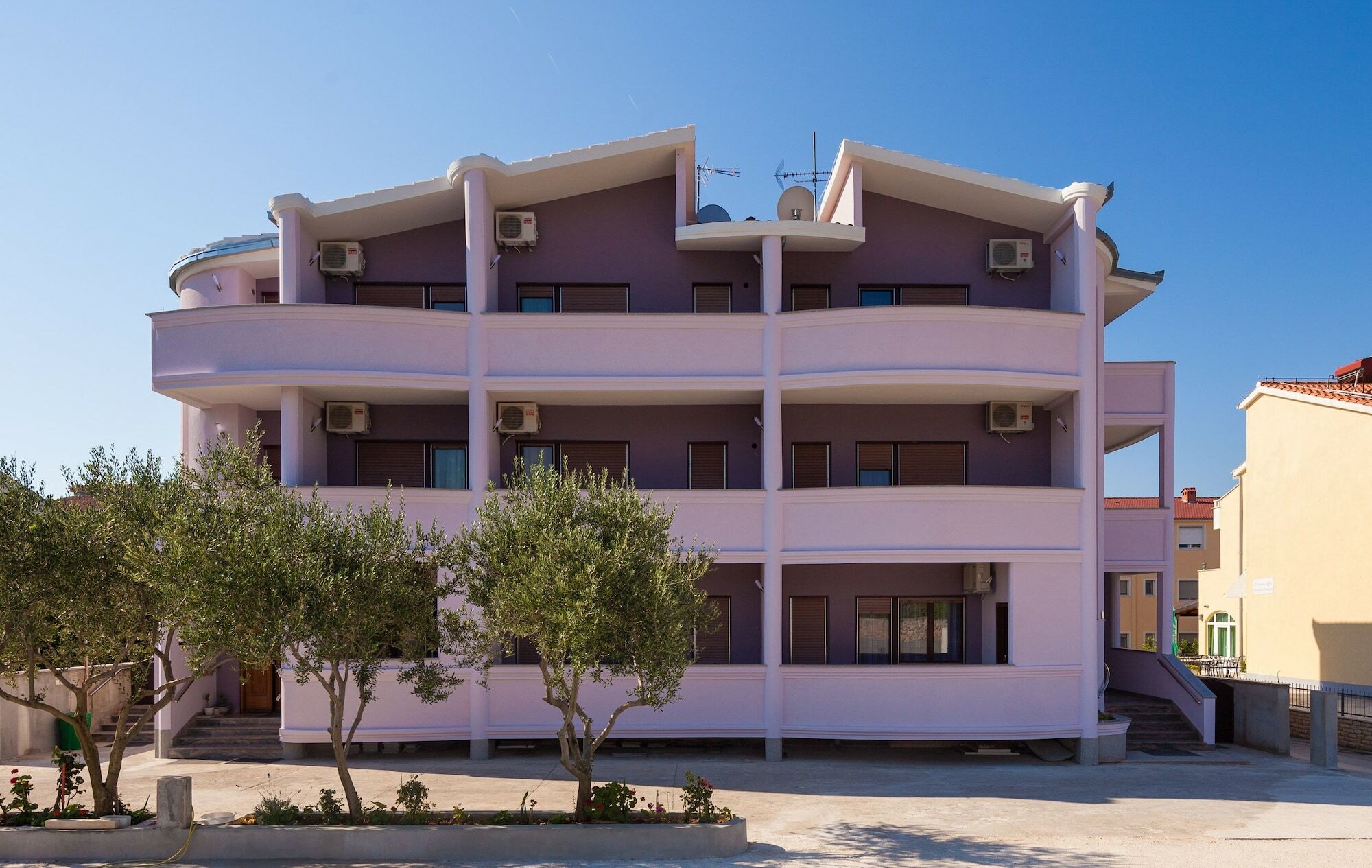 Apartment Mara Kastela